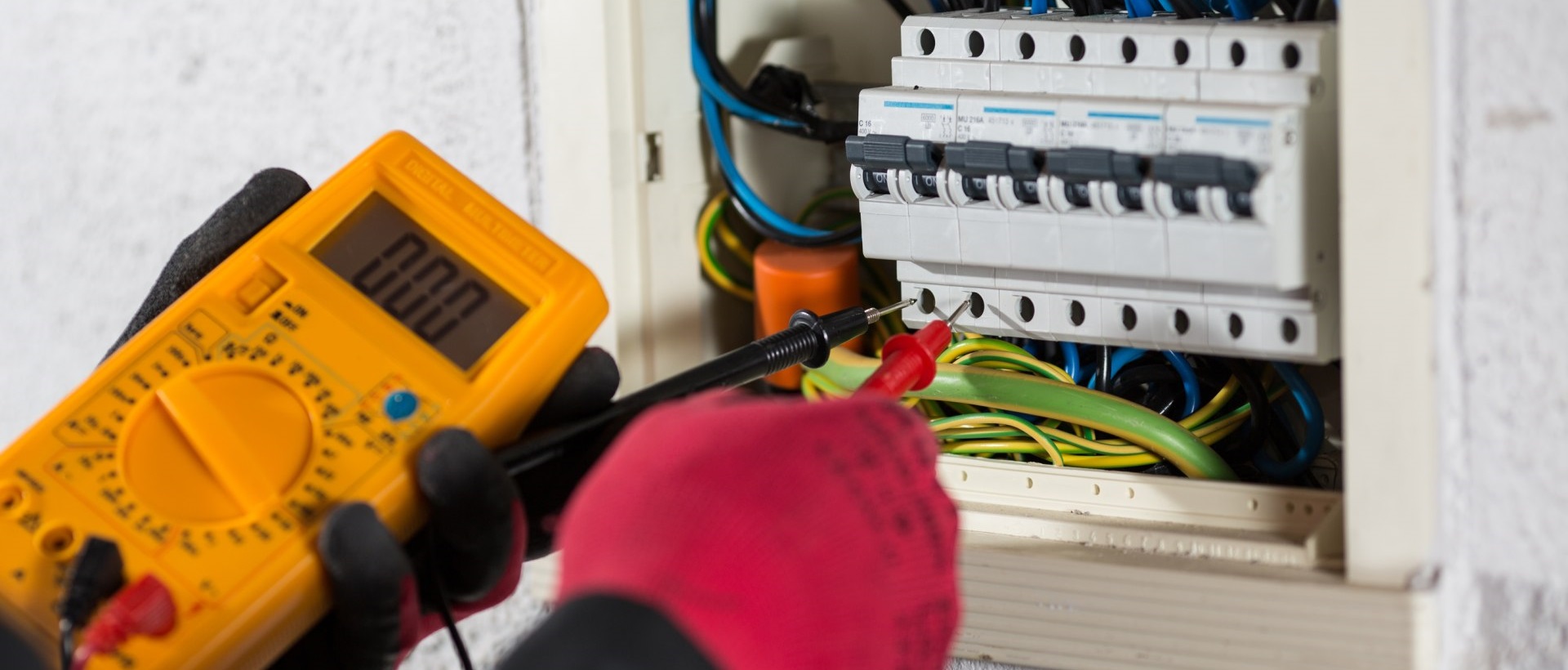 Electricians CR5
