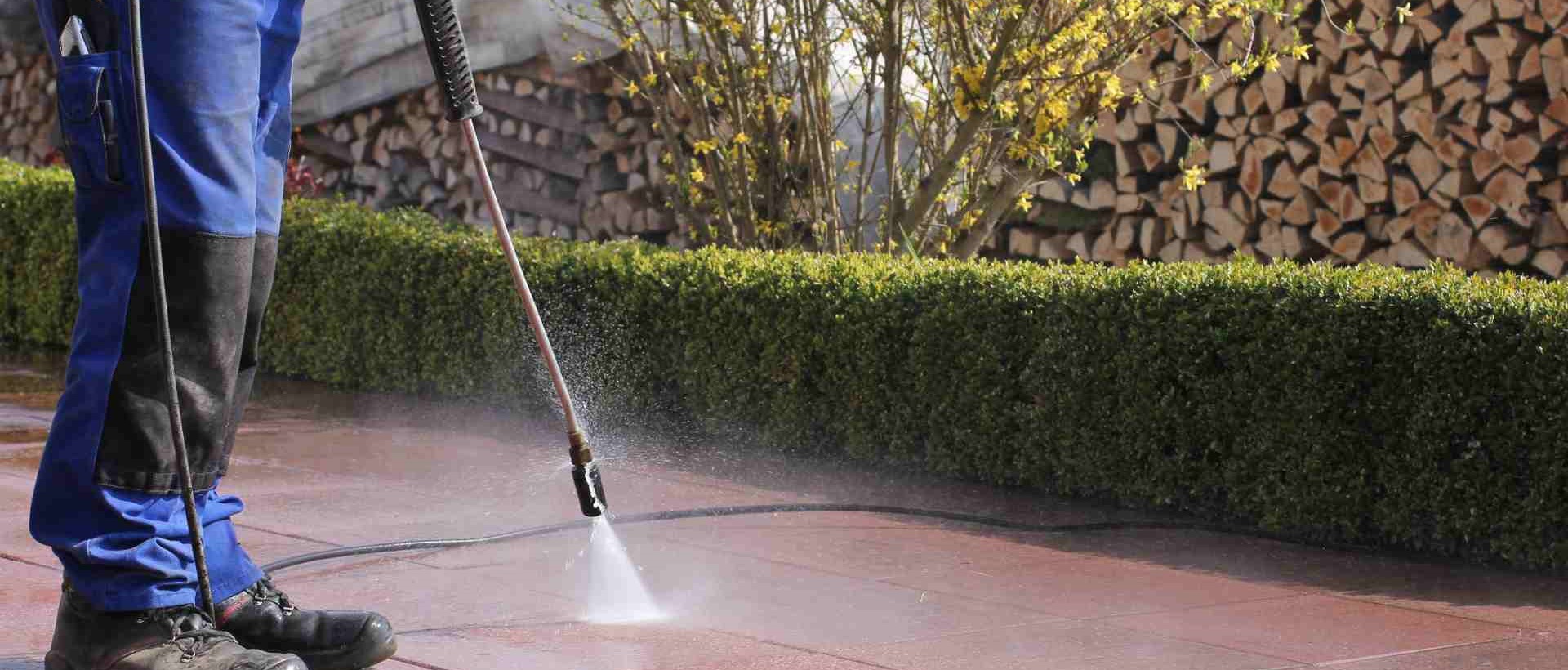 garden maintenance CR5